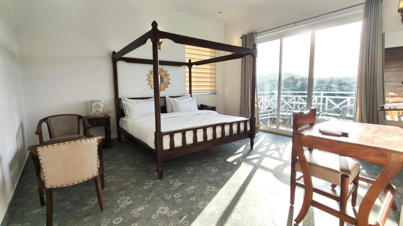 The Sky Imperial Pavoreal Jungle Resort 쿰발가르 외부 사진